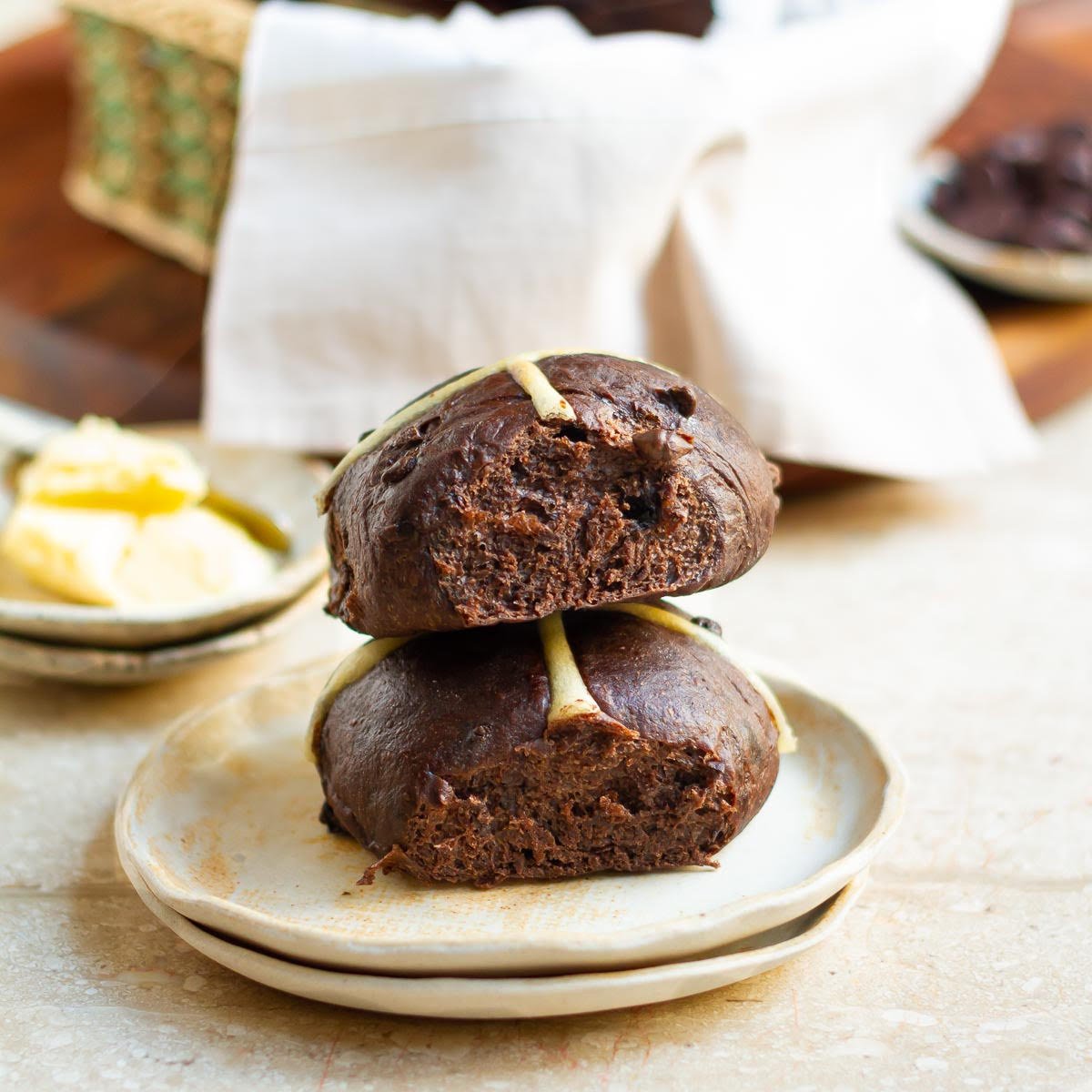 Simple Chocolate Hot Cross Buns