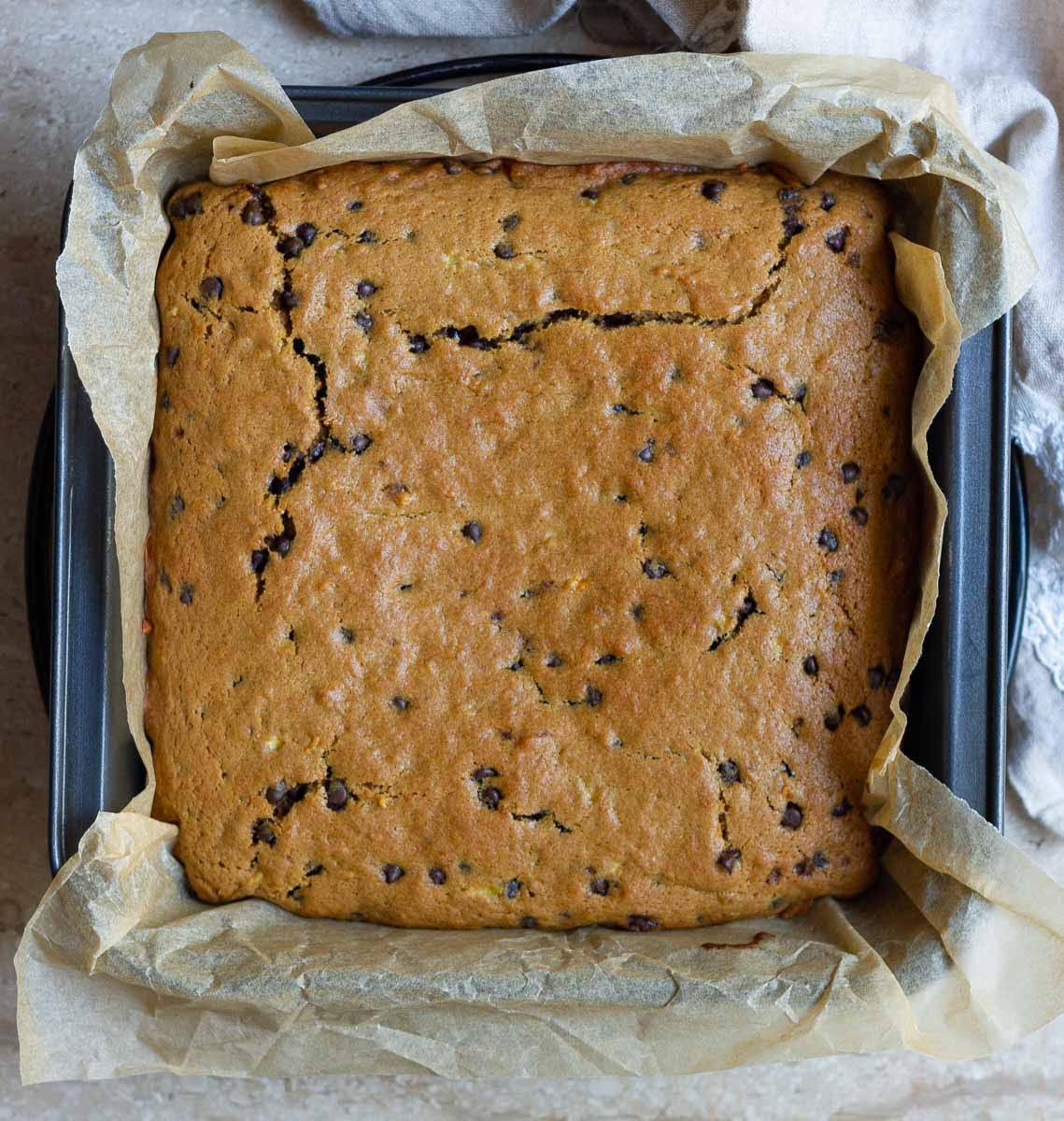 Baked Banana Blondies 