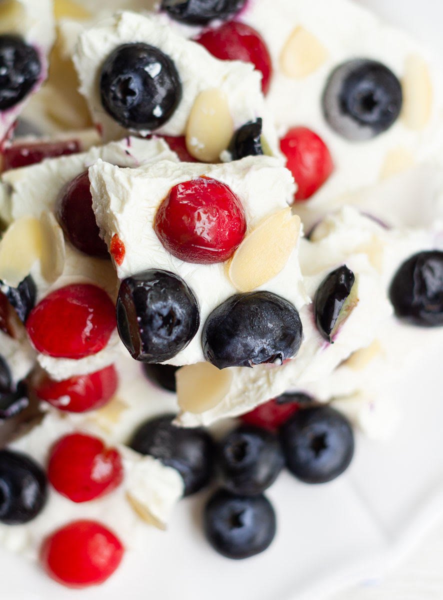 Frozen Yogurt Bark