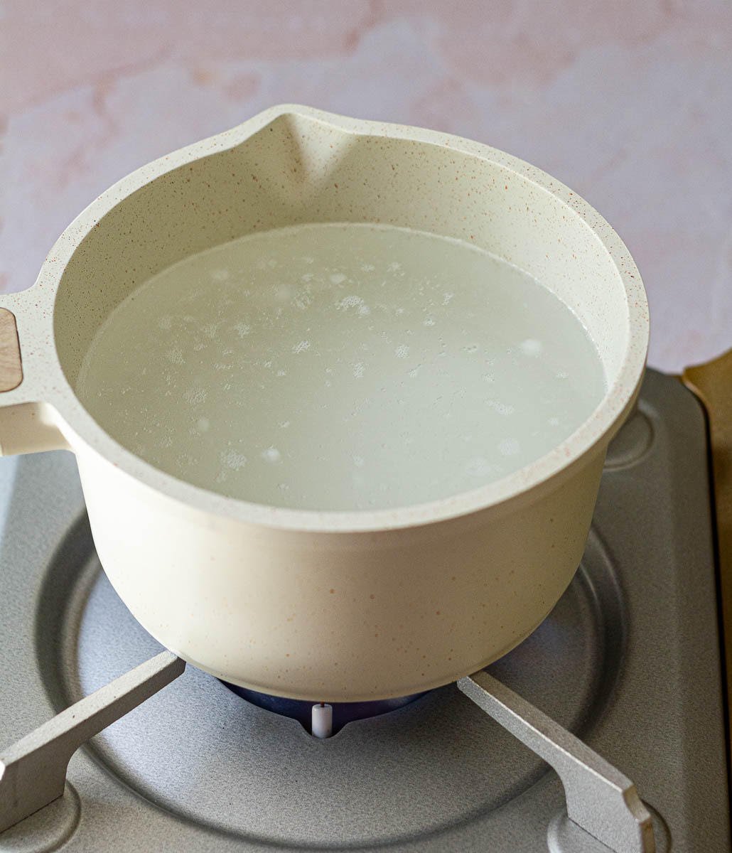 Sago cooking in boiling water