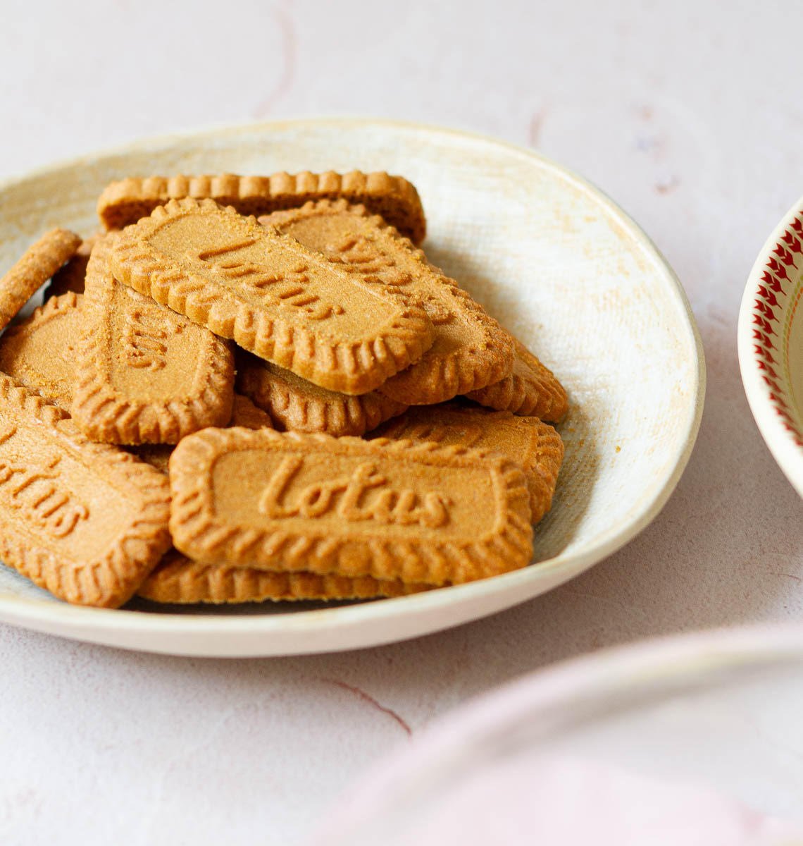 Lotus cookies