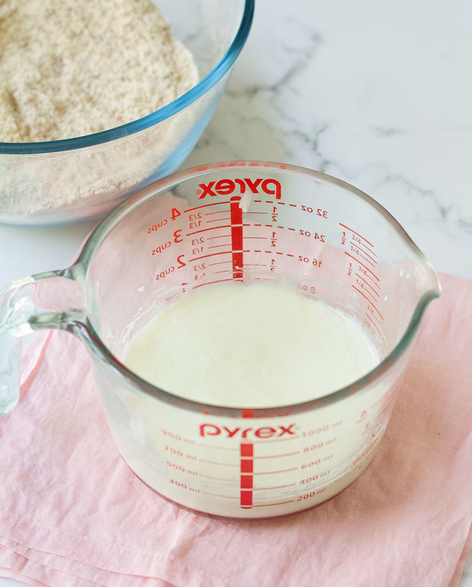 dry and wet ingredients for the batter