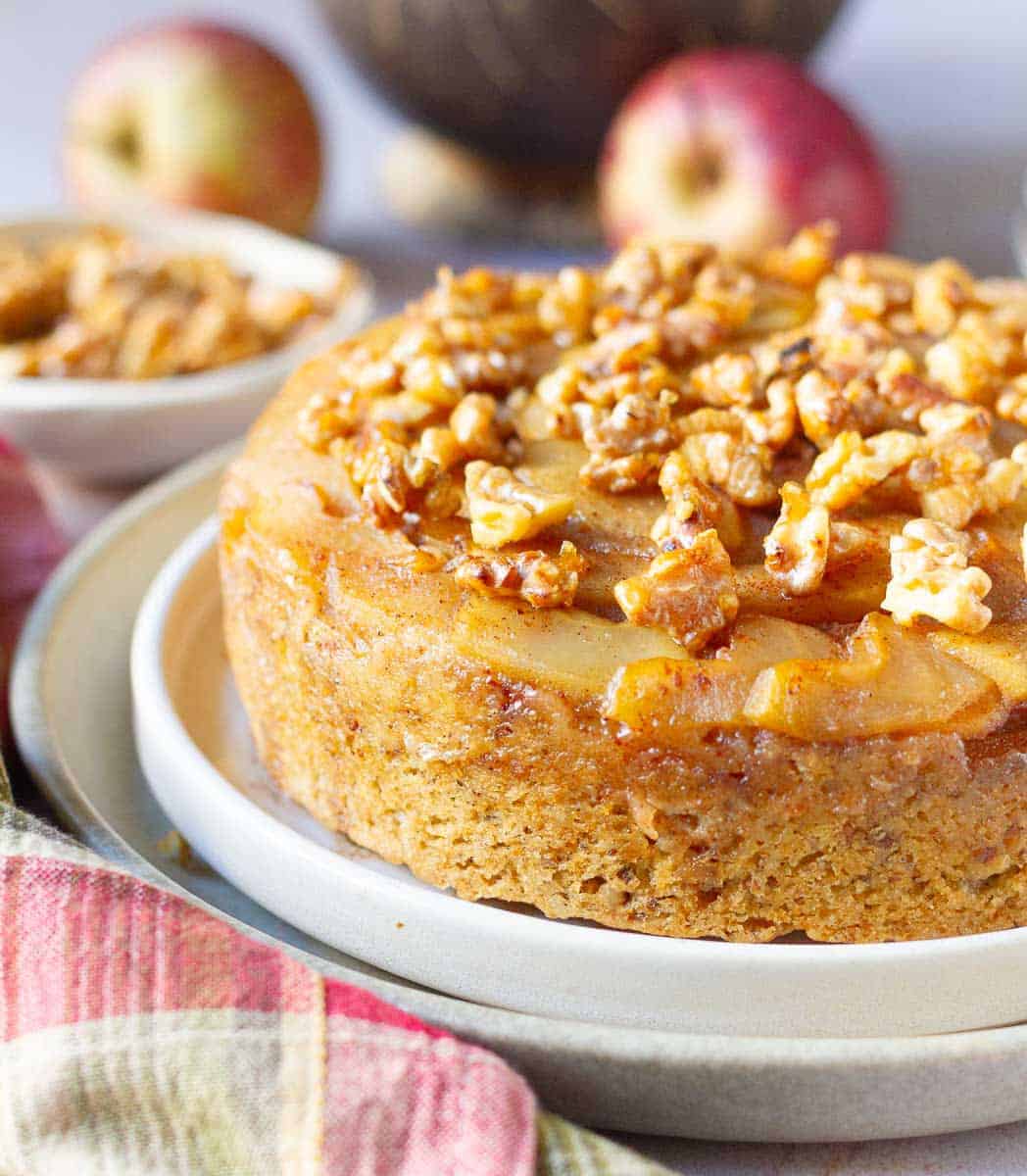 Upside Down Apple Cake 