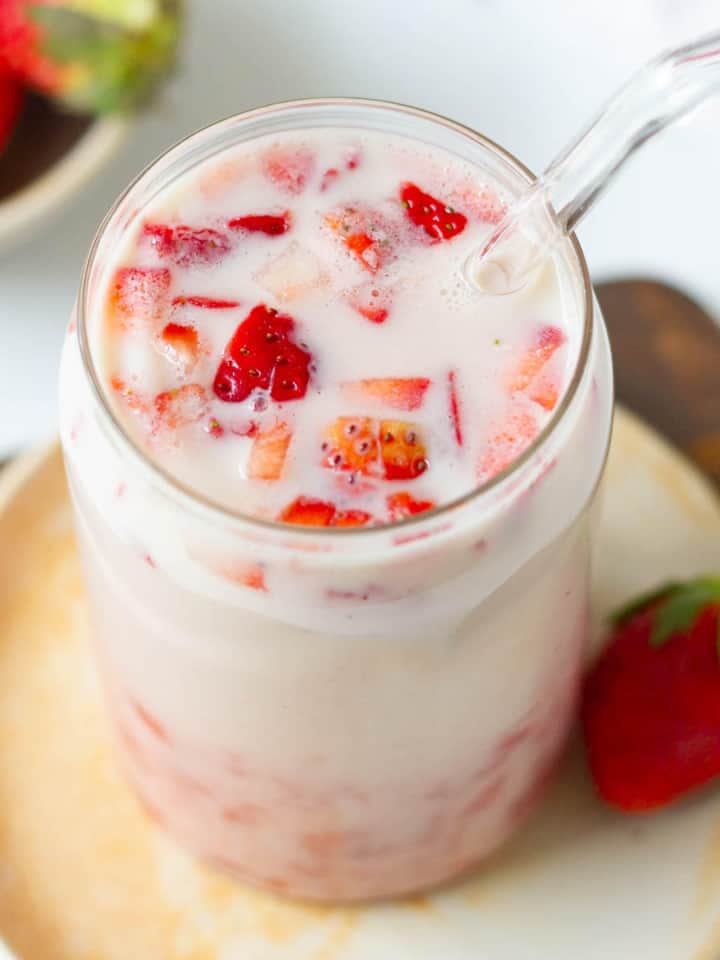 Easy Korean Strawberry Milk