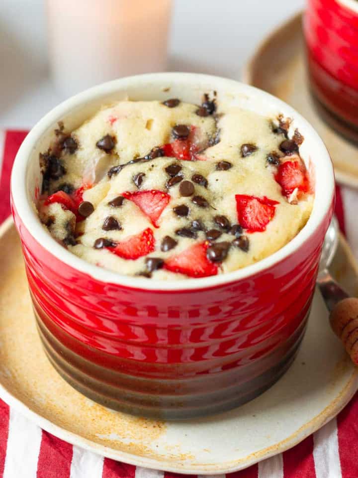 Easy Strawberry Mug Cake