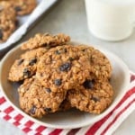 Family Favorite Oatmeal Raisin Cookies Recipe