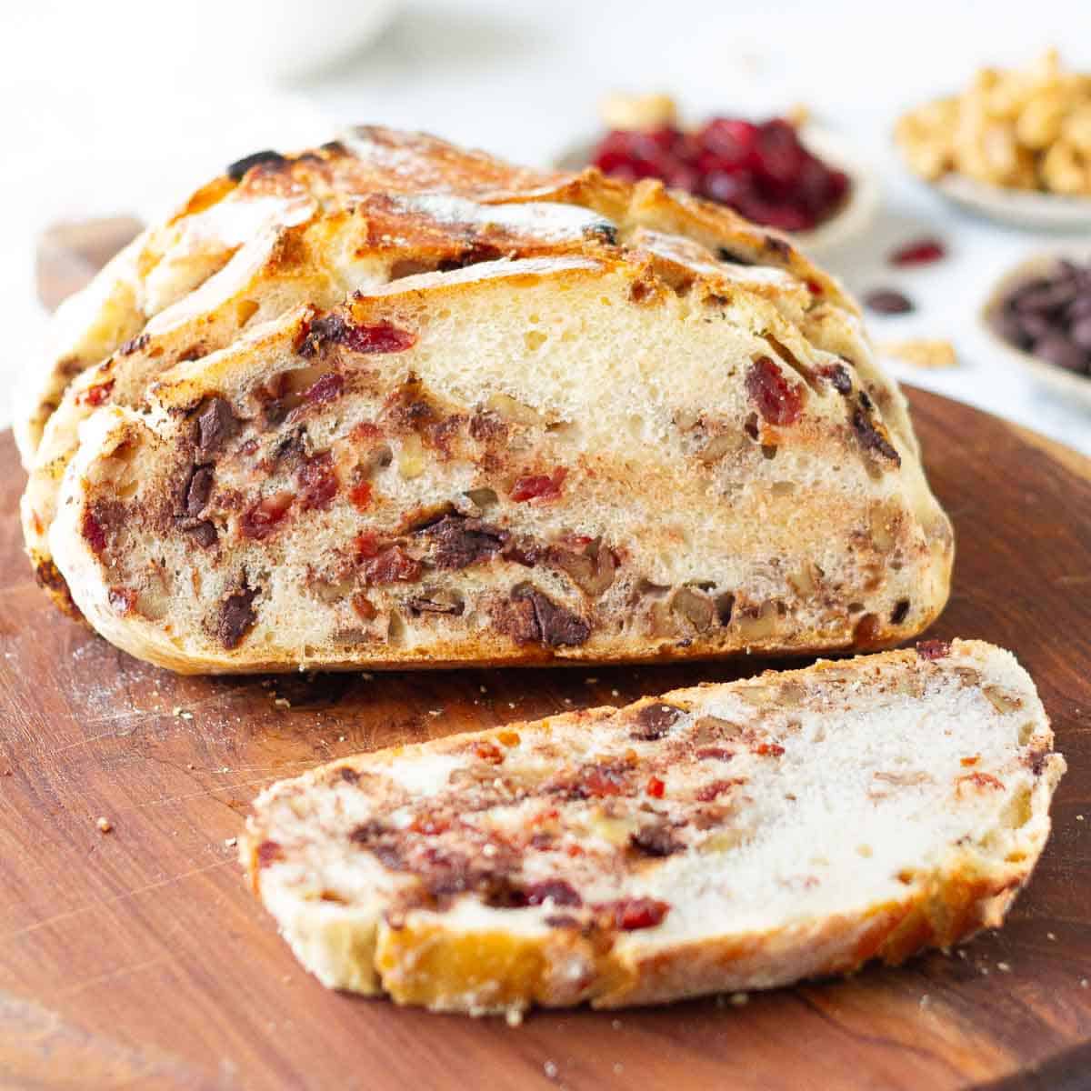 No-Knead Cranberry Walnut Bread With Chocolate